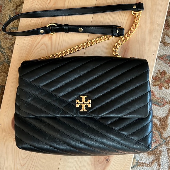 Tory Burch Handbags - Tory Burch Kira Chevron Quilted Purse Bag